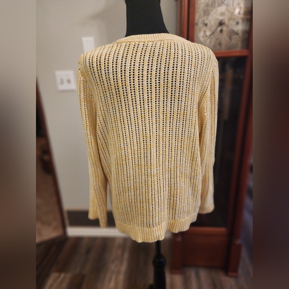 Talbot's yellow sweater, XLP - Picture 2 of 3